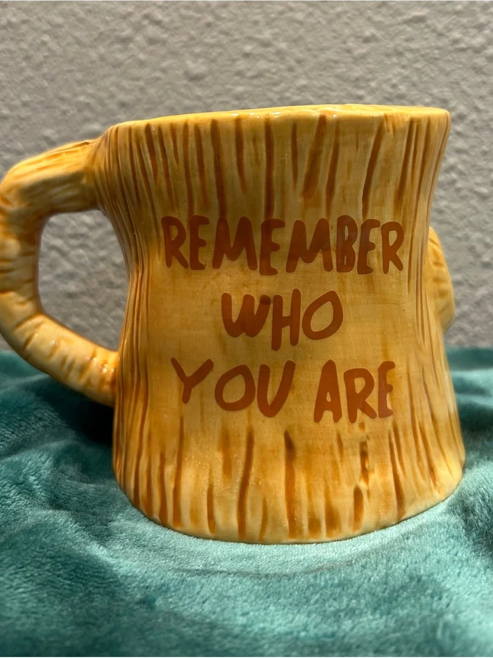 Disney Lion King Simba Remember Who You Are 20 Oz Figural Tree Stump Mug 2019